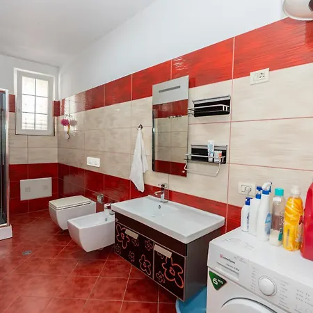 Holiday Home Vakantiehuis Shkodër